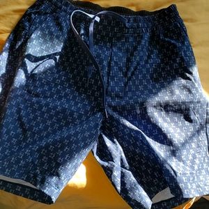 Lululemon Bowline 8" Short
